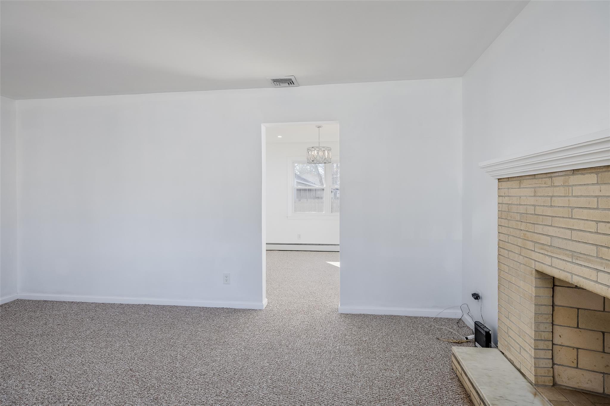 340 Westchester Avenue, West Babylon, NY 11704