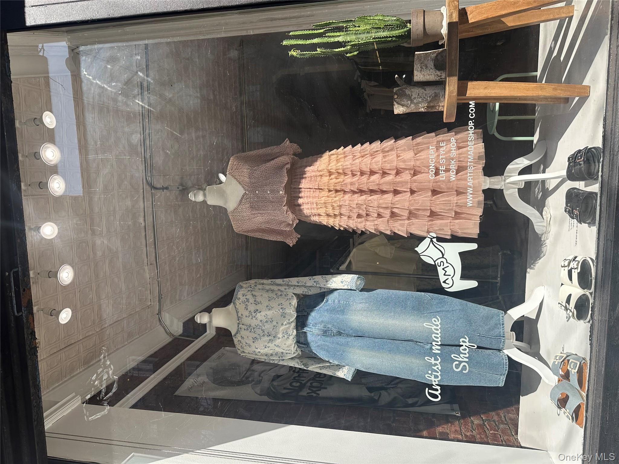 447 West 50th Street, New York (Manhattan), NY 10019