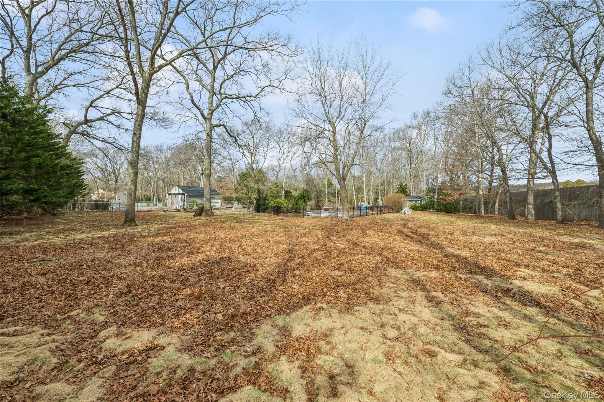 9 Jeanine Court, Dix Hills, NY 11746