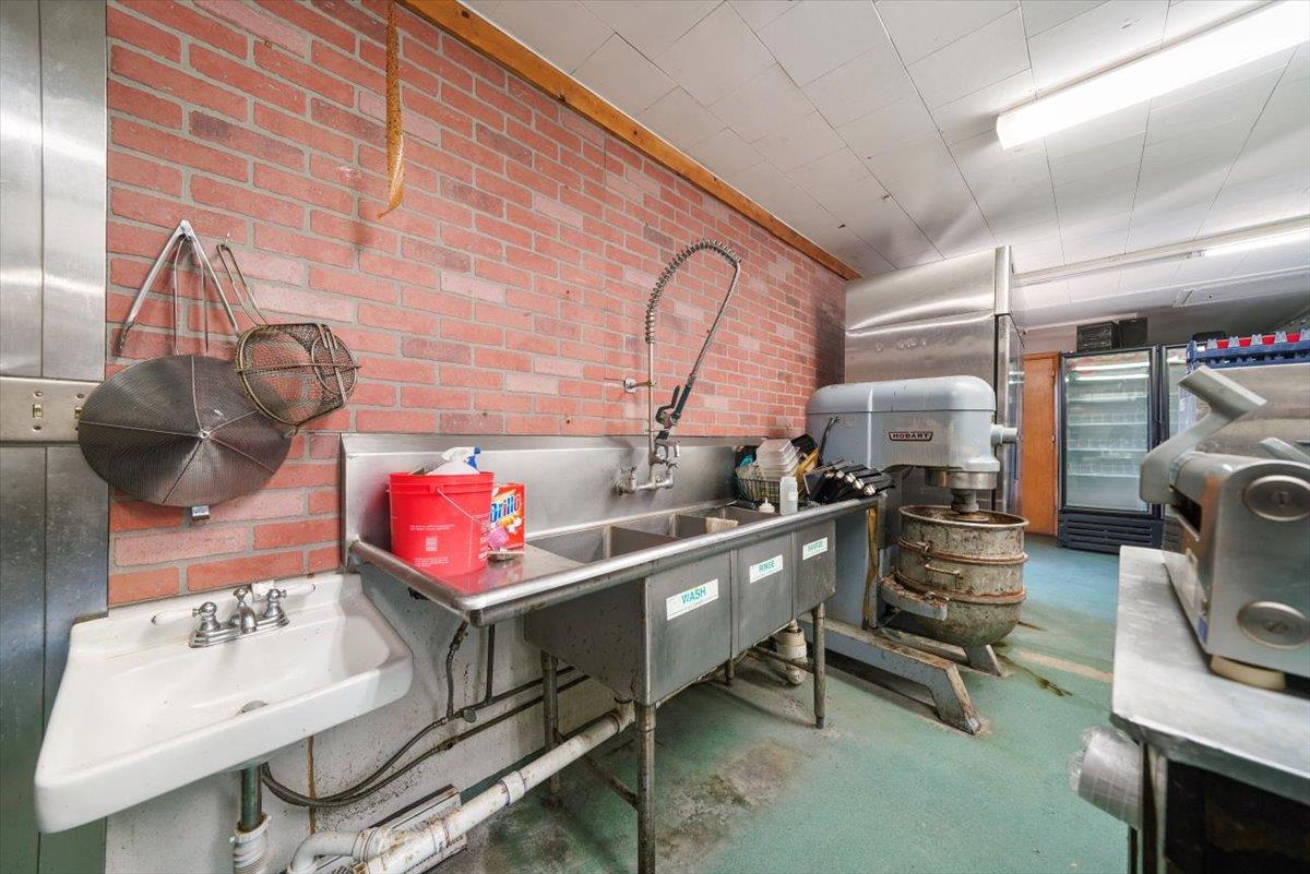 437 Route 209, Huguenot, NY 12746