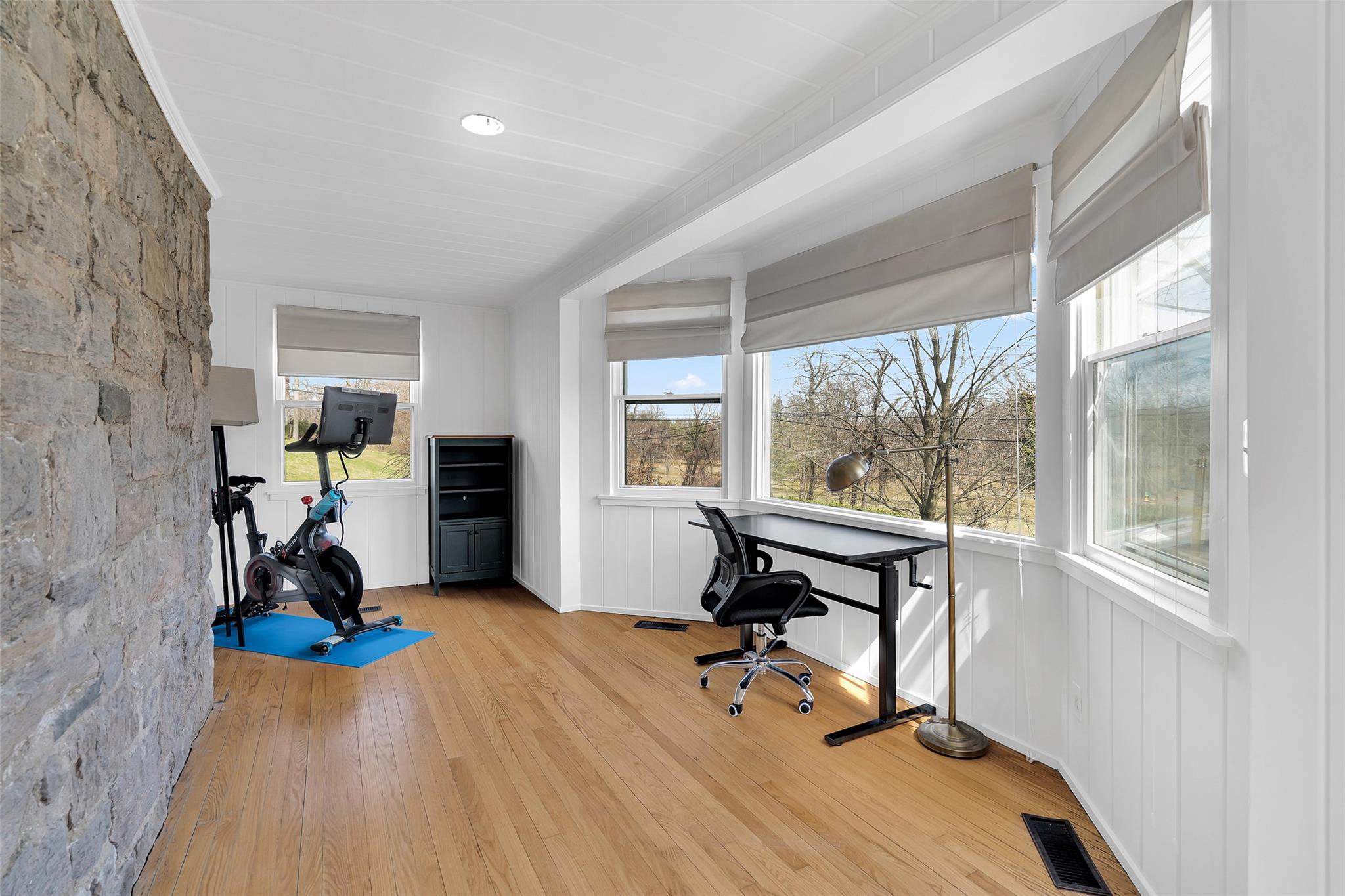 37 Hathaway Lane, White Plains, NY 10605