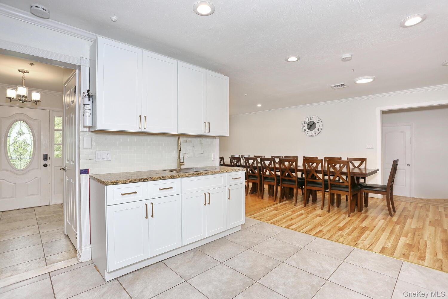 17 Harvard Square, Woodridge, NY 12789