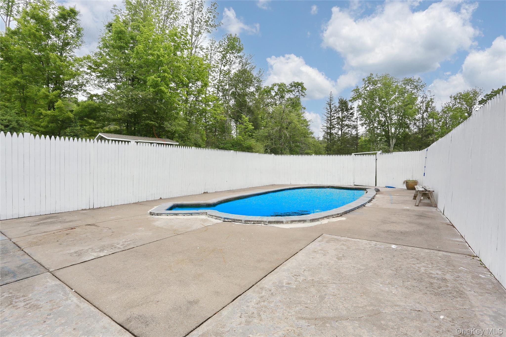 17 Harvard Square, Woodridge, NY 12789