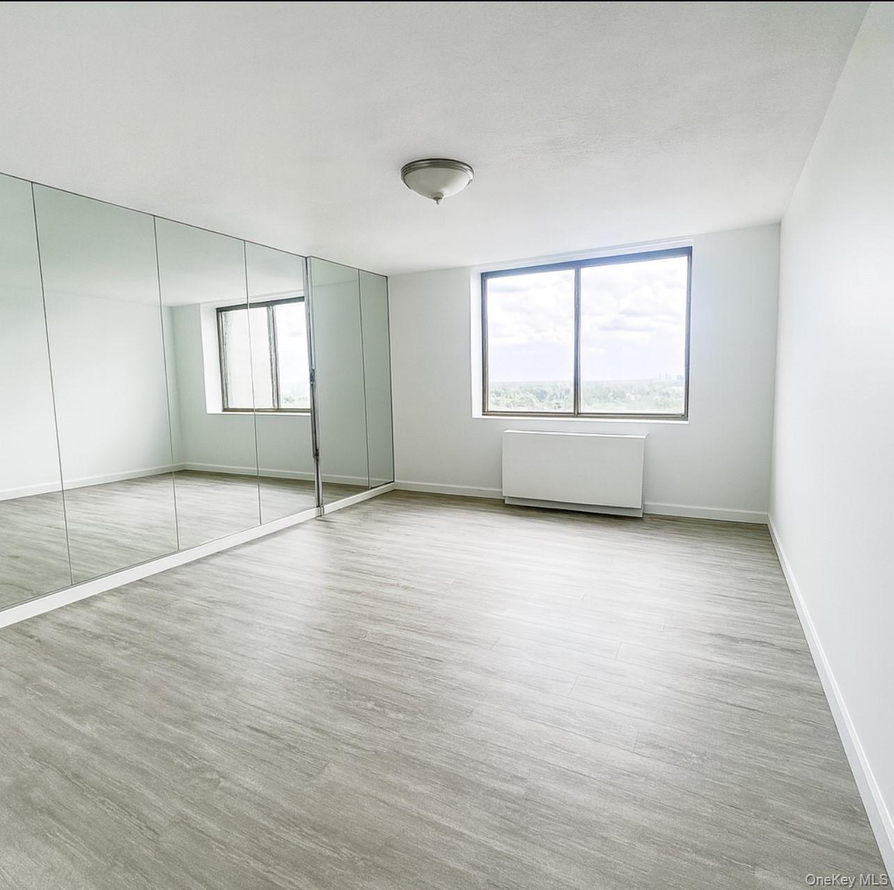 2 BAY CLUB Drive # 18F, Bayside, NY 11360