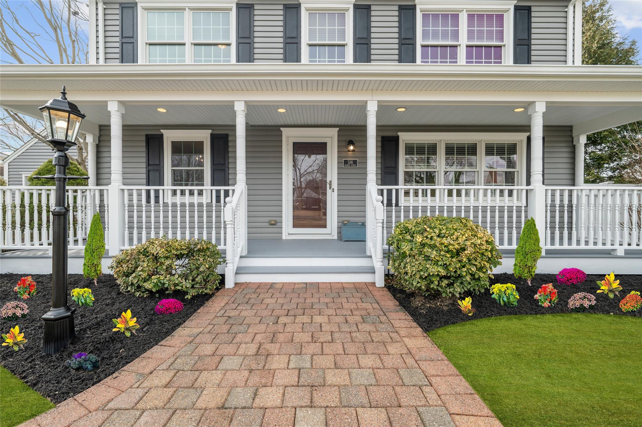316 George Street, West Islip, NY 11795