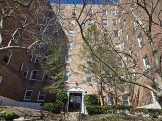 801 Bronx River Road # 2G, Bronxville, NY 10708