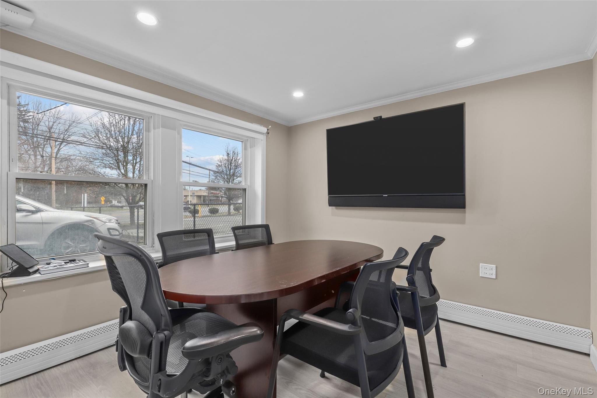 1050 Mamaroneck Avenue, Mamaroneck, NY 10543