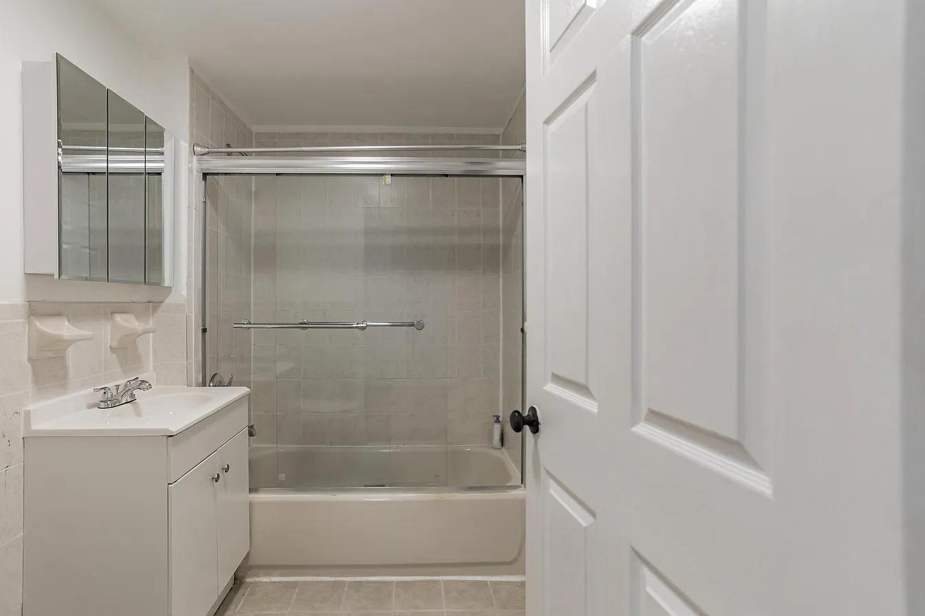 2655 Briggs Avenue, Bronx, NY 10458