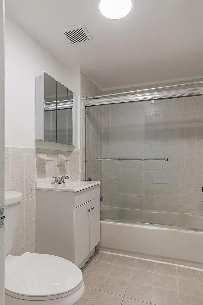 2655 Briggs Avenue, Bronx, NY 10458