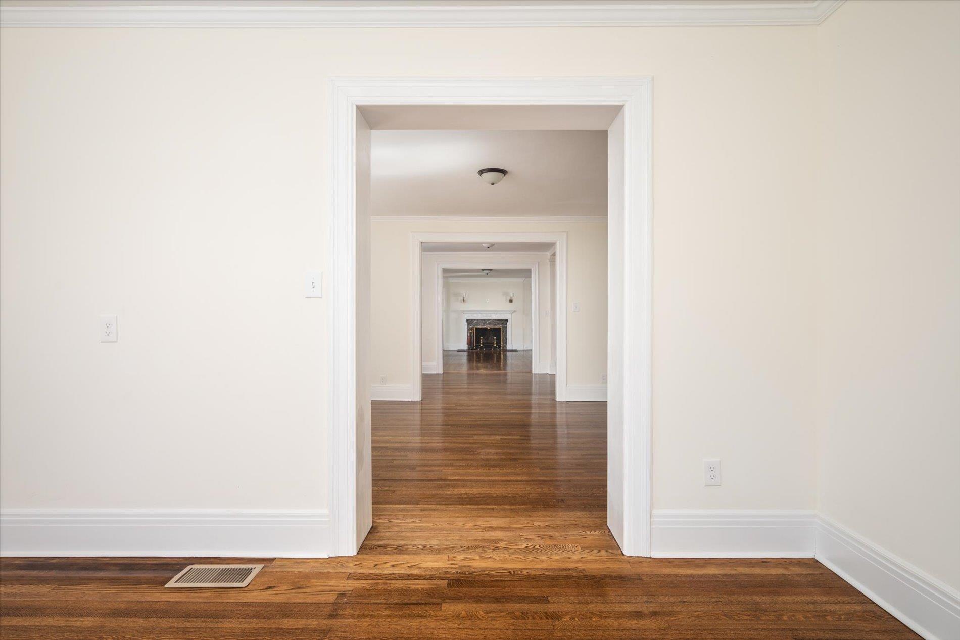 67 3rd Street, Garden City, NY 11530