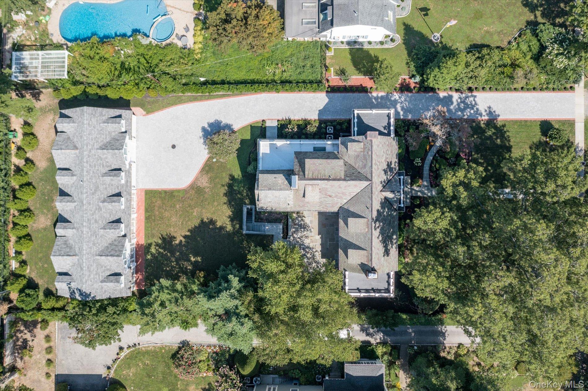 67 3rd Street, Garden City, NY 11530