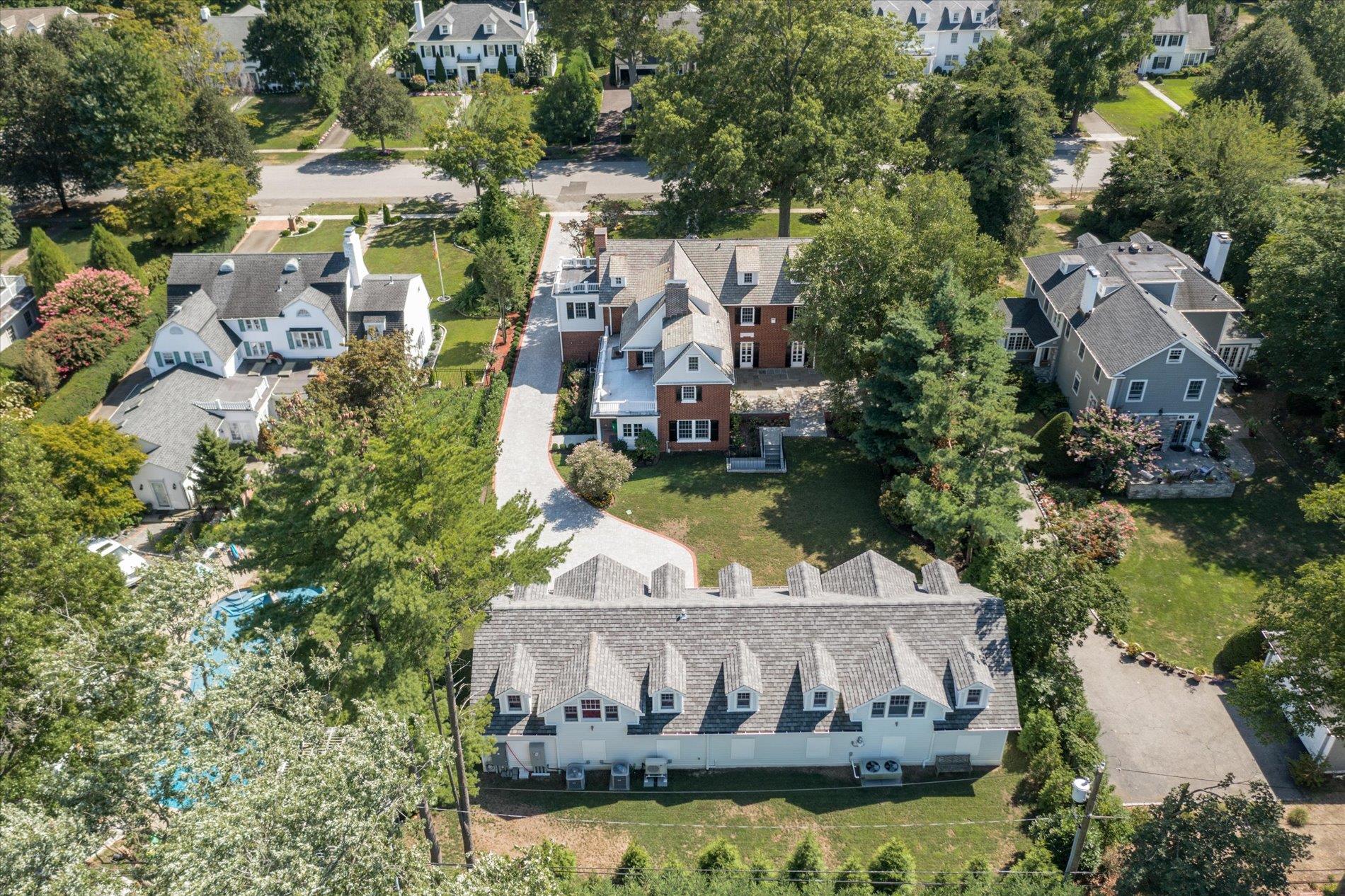 67 3rd Street, Garden City, NY 11530