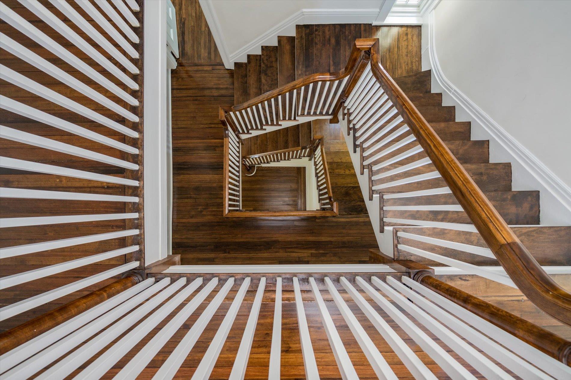 67 3rd Street, Garden City, NY 11530