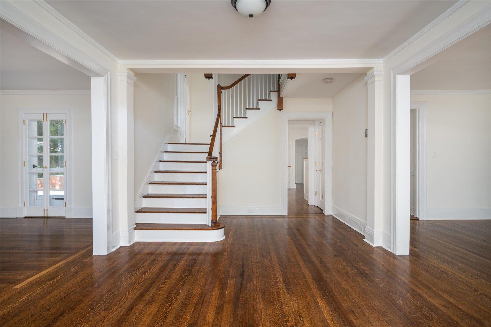 67 3rd Street, Garden City, NY 11530