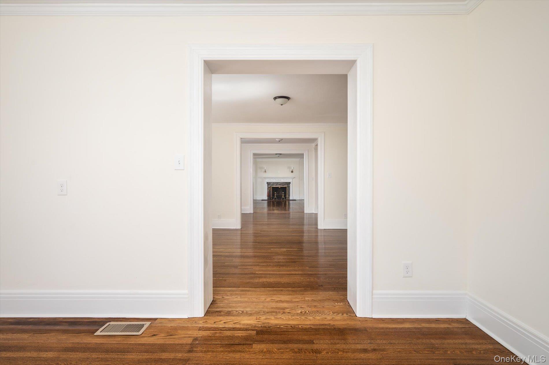 67 3rd Street, Garden City, NY 11530