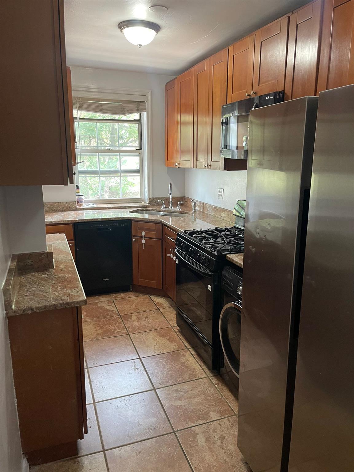 78-05 Park Drive E # 4B, Kew Garden Hills, NY 11367