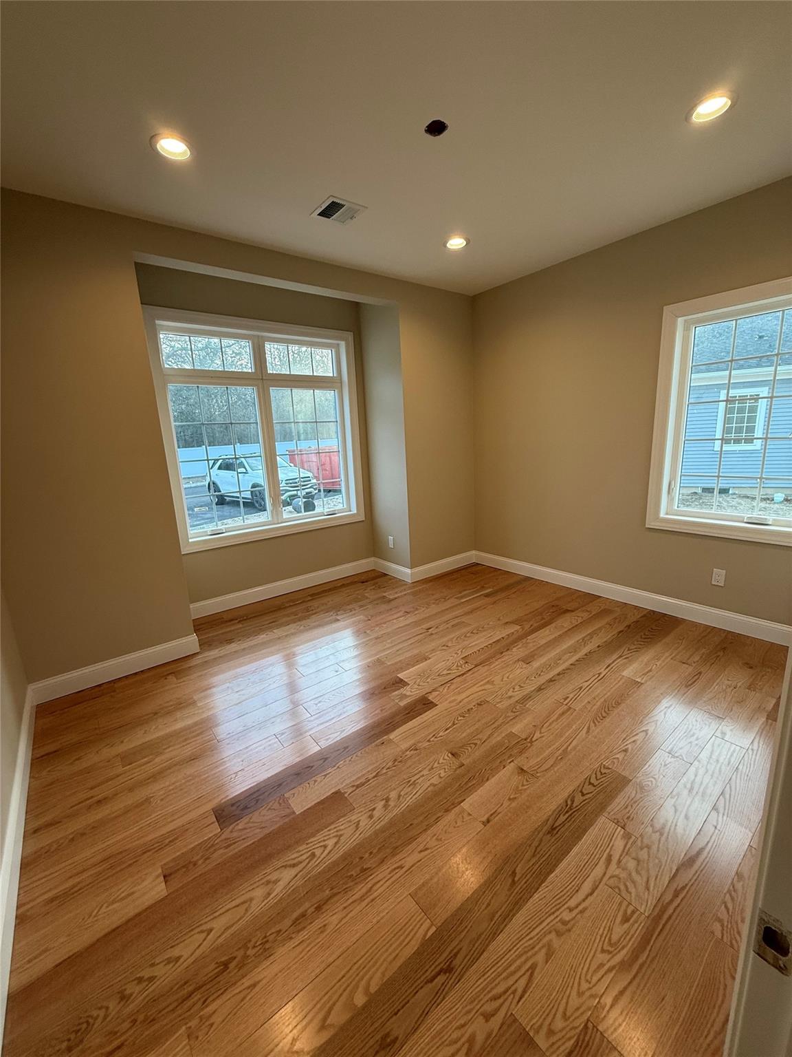 3 Primrose Lane # 3, Islandia, NY 11749