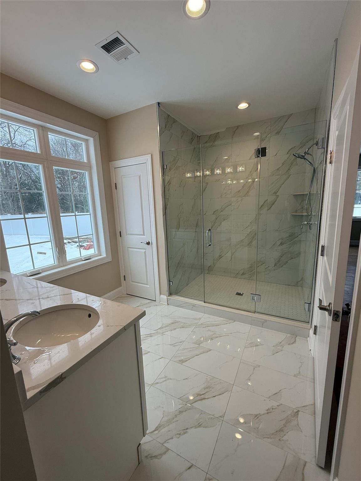 3 Primrose Lane # 3, Islandia, NY 11749