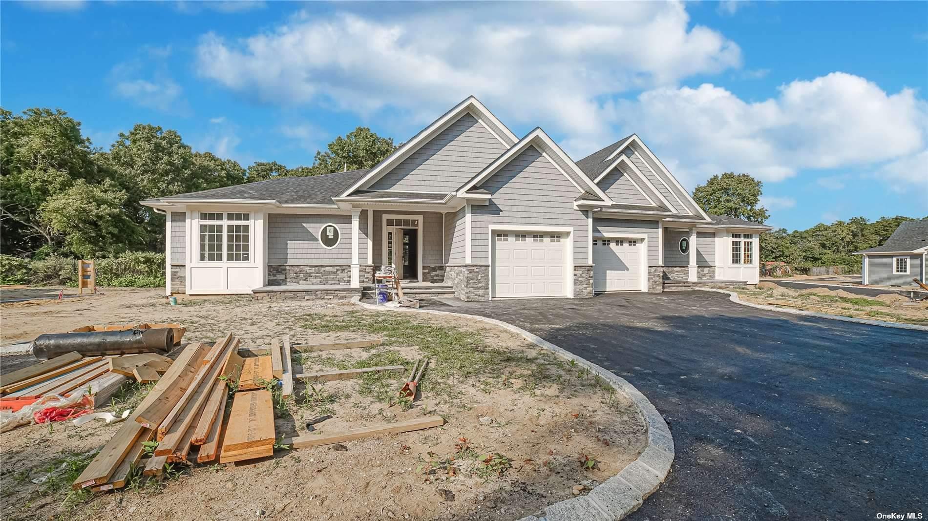 3 Primrose Lane # 3, Islandia, NY 11749