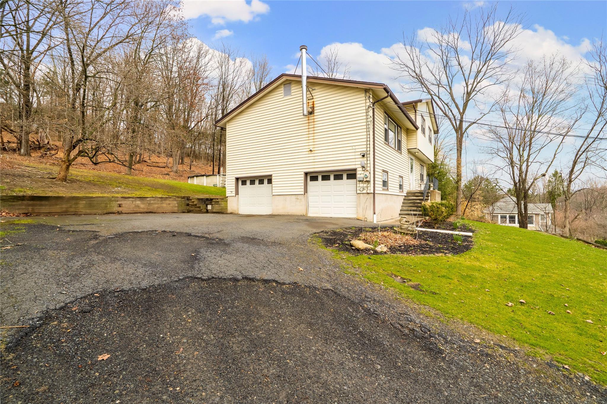 37 Distillery Road, Warwick, NY 10990