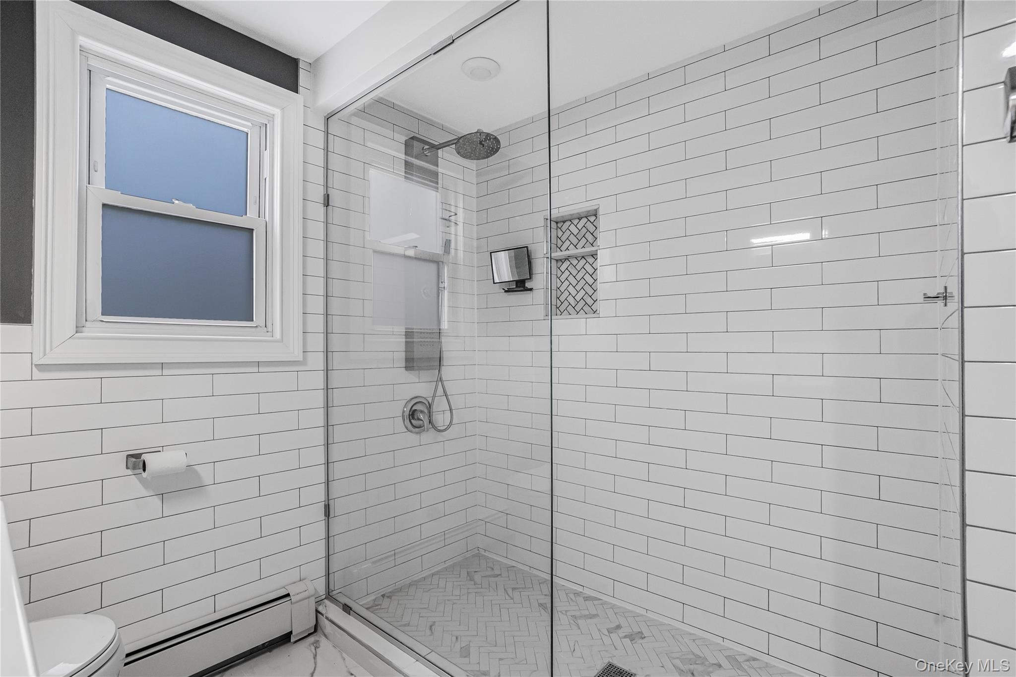 104 Radcliff Drive, East Norwich, NY 11732