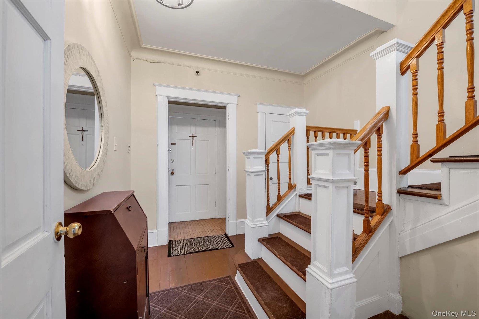 39-25 Murray Street, Flushing, NY 11354