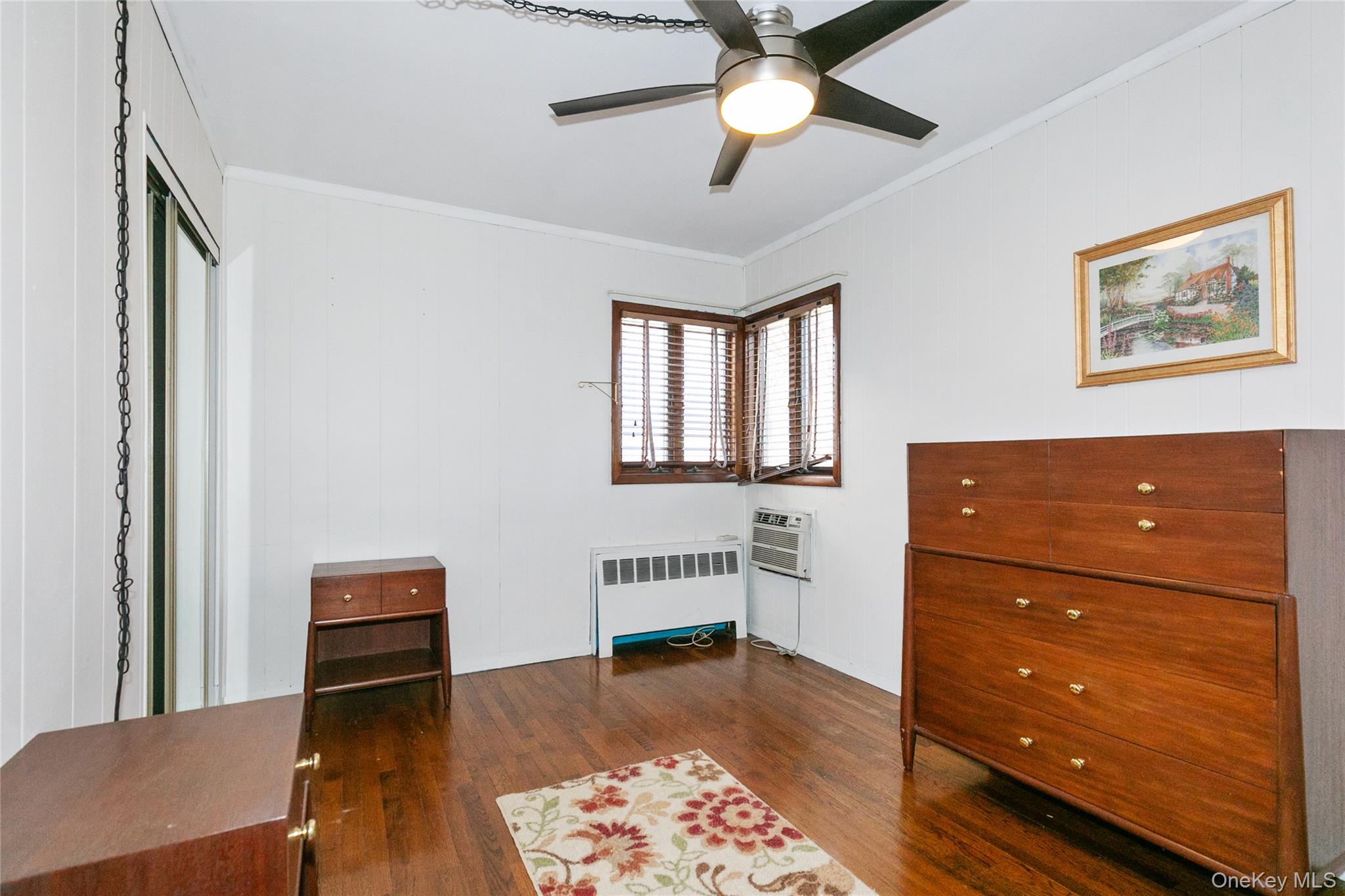 254 N Richmond Avenue, Massapequa, NY 11758