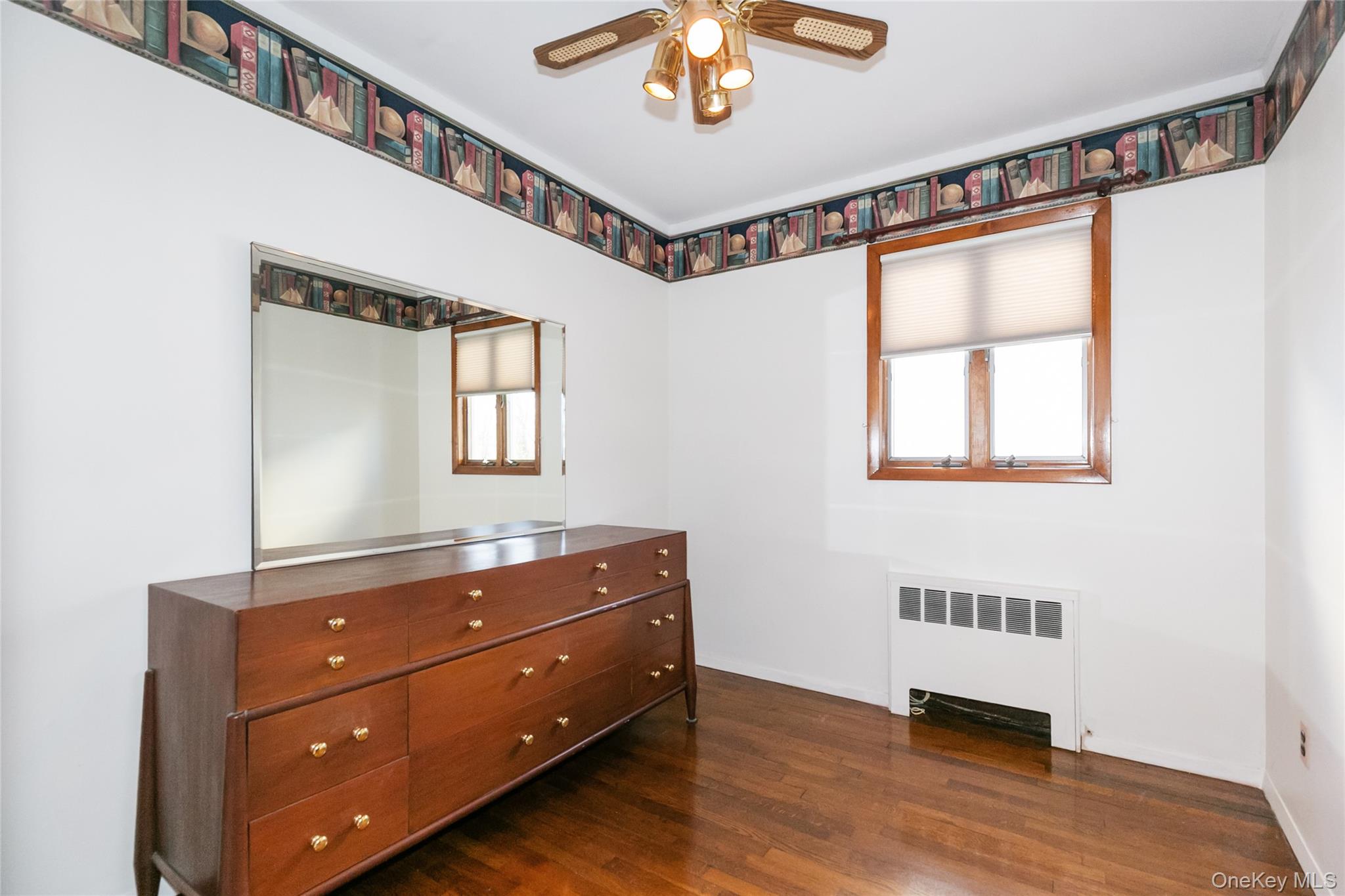 254 N Richmond Avenue, Massapequa, NY 11758