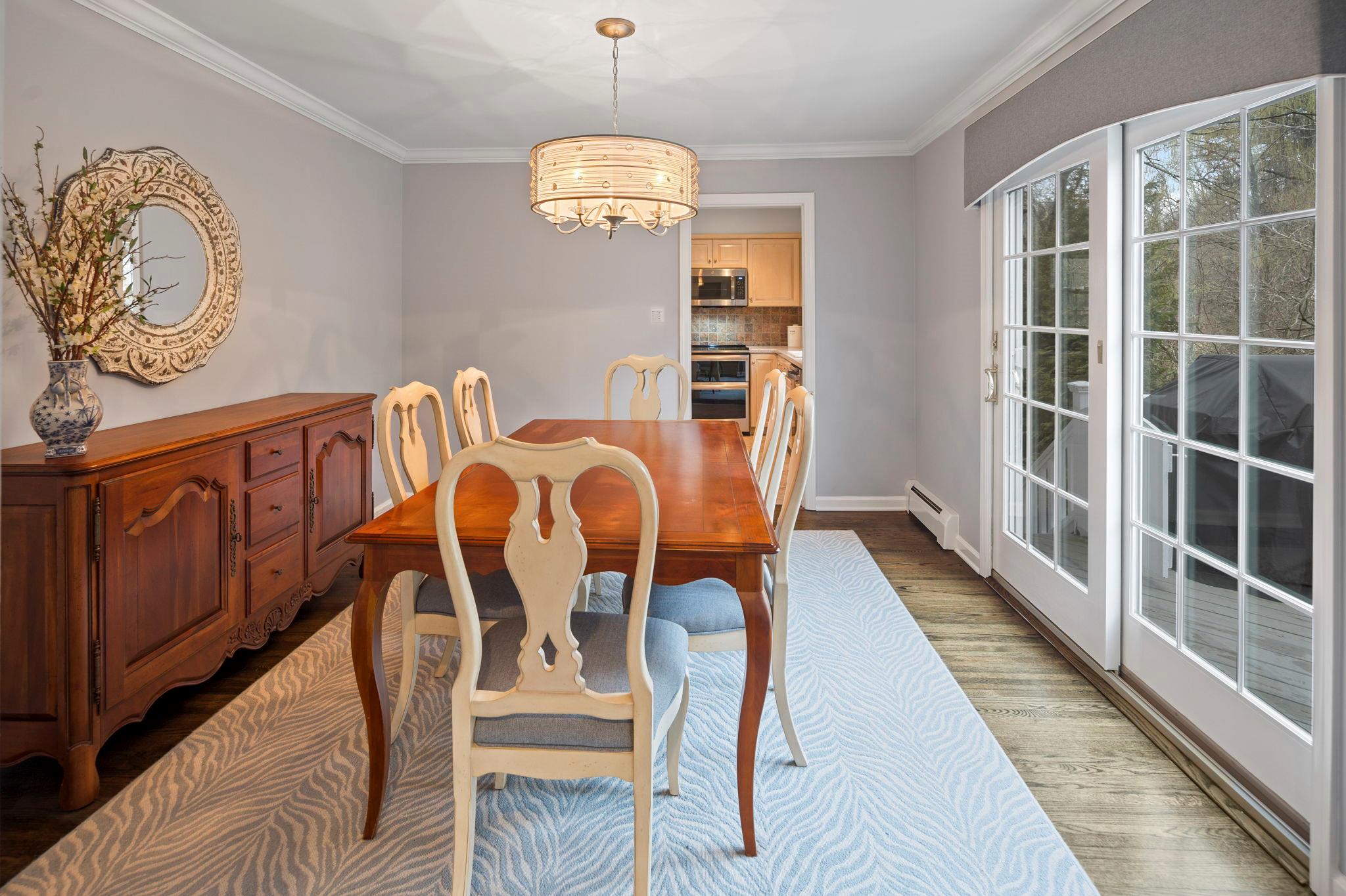 8 Elizabeth Street, Chappaqua, NY 10514