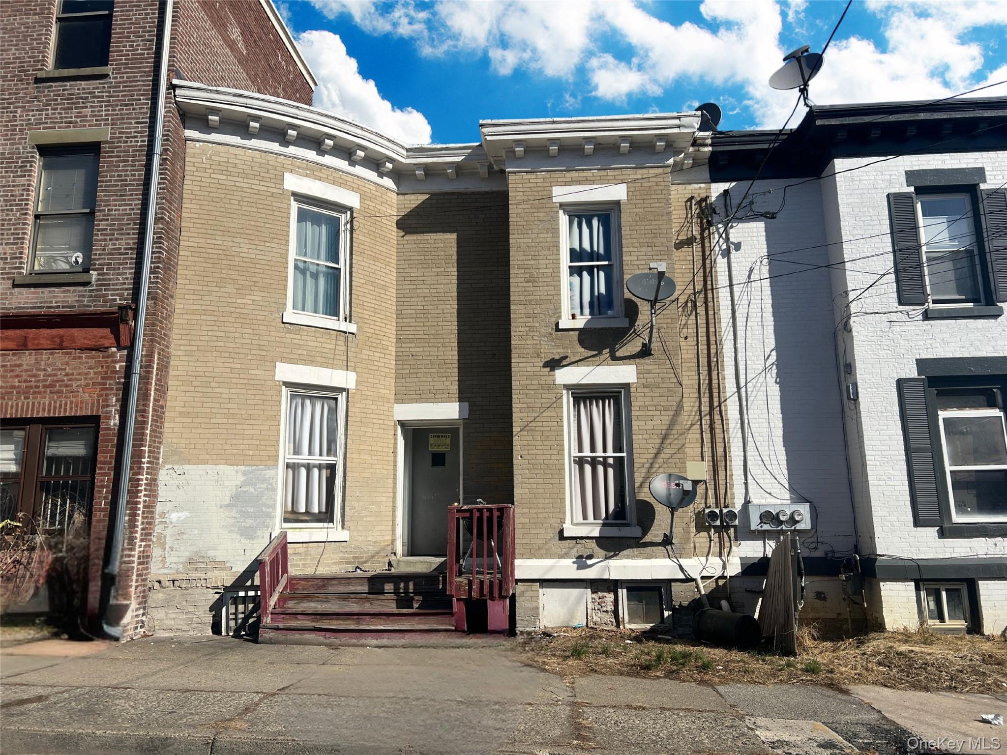 30 Benkard Avenue, Newburgh, NY 12550