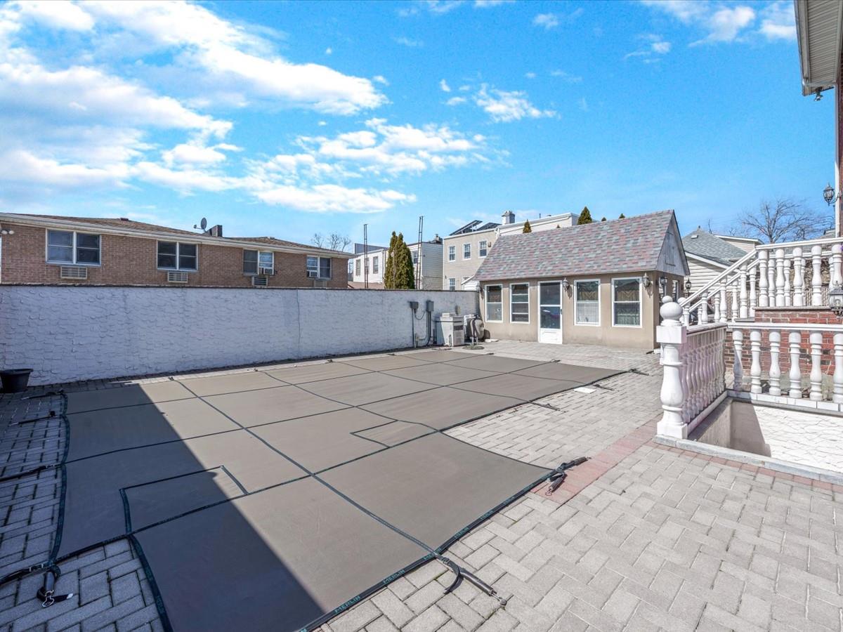 5-14 124 Street, College Point, NY 11356