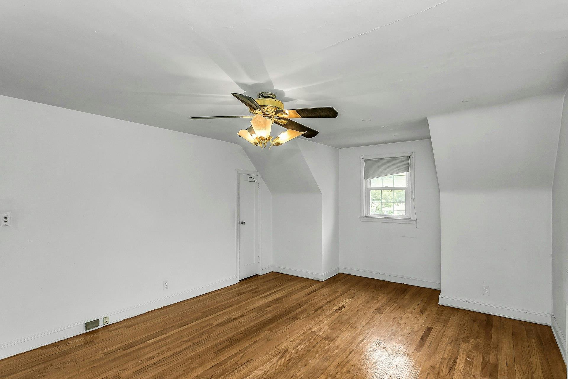 319 Maryland Avenue, Freeport, NY 11520