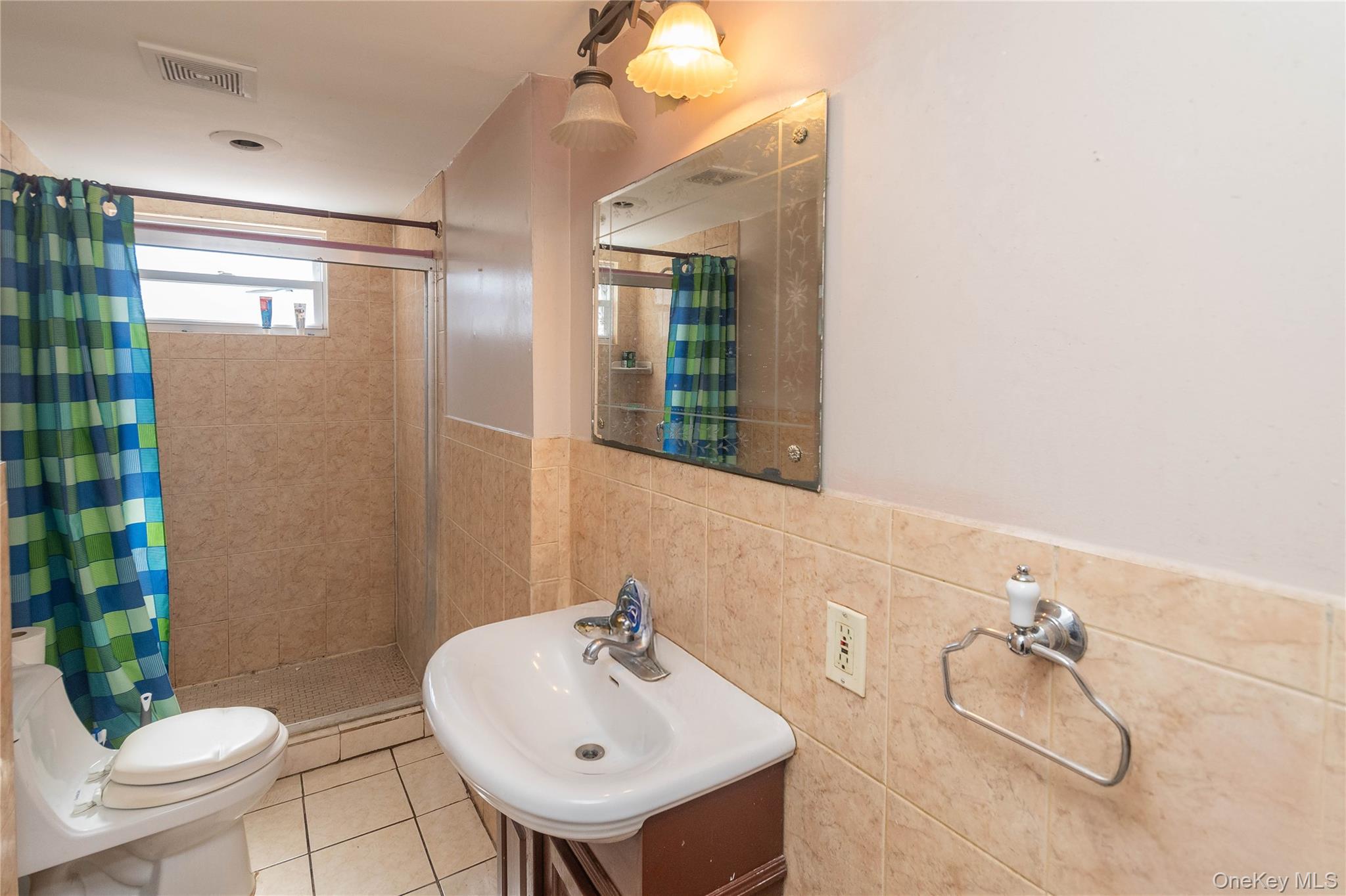 7 Merrick Lane, Spring Valley, NY 10977