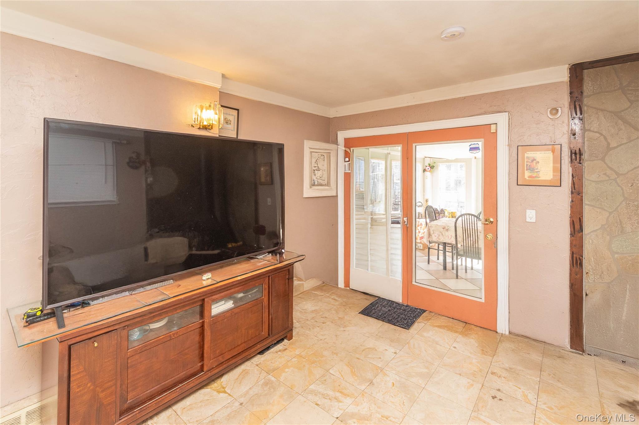 7 Merrick Lane, Spring Valley, NY 10977