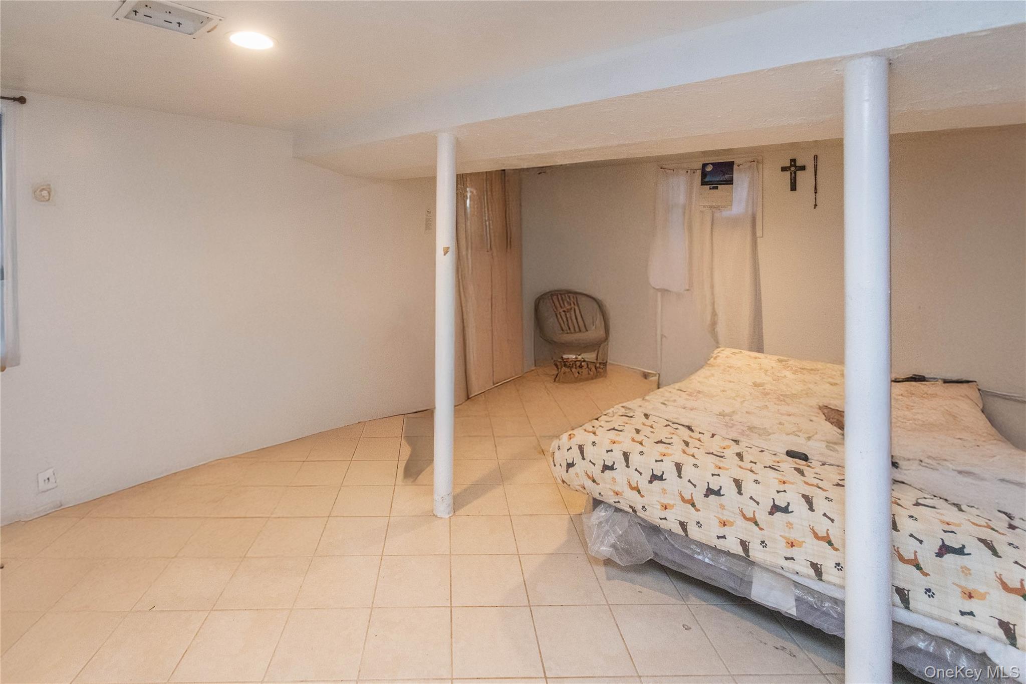 7 Merrick Lane, Spring Valley, NY 10977