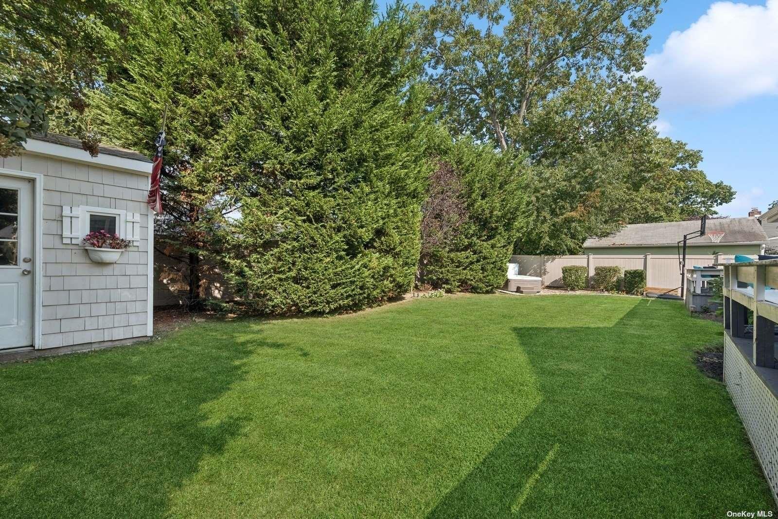 1707 Carroll Avenue, Merrick, NY 11566