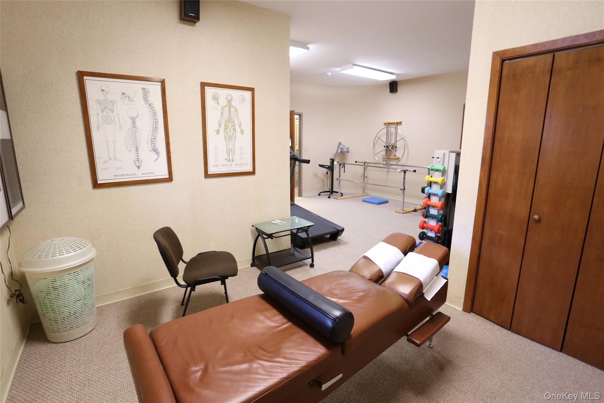 2 Strawtown Road, West Nyack, NY 10994