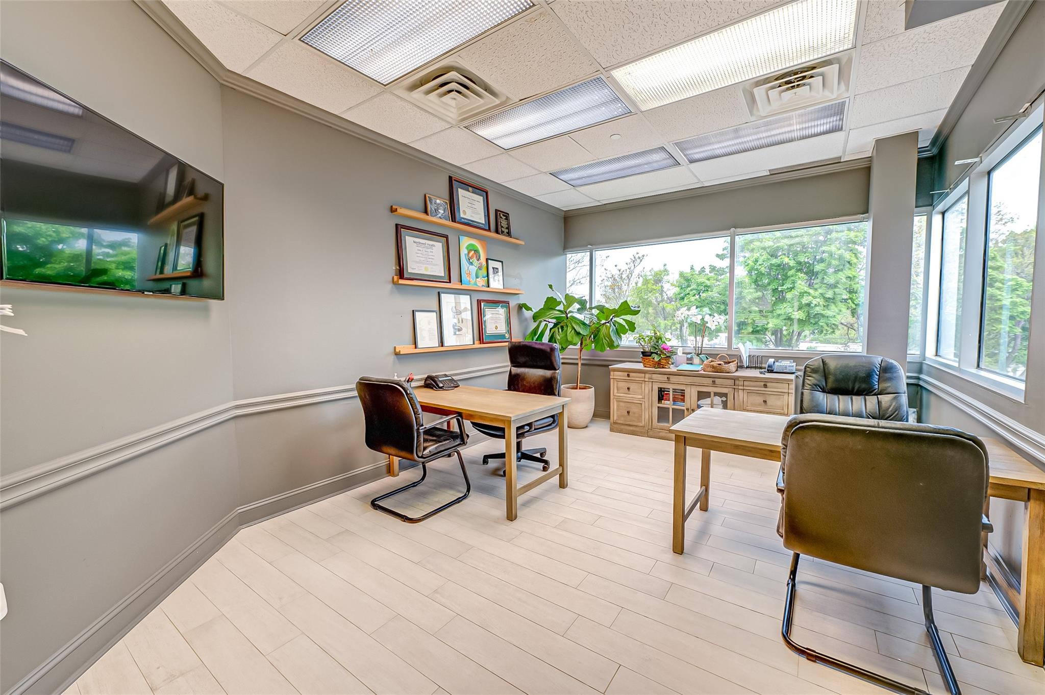 775 Park Avenue # 330A, Huntington, NY 11743