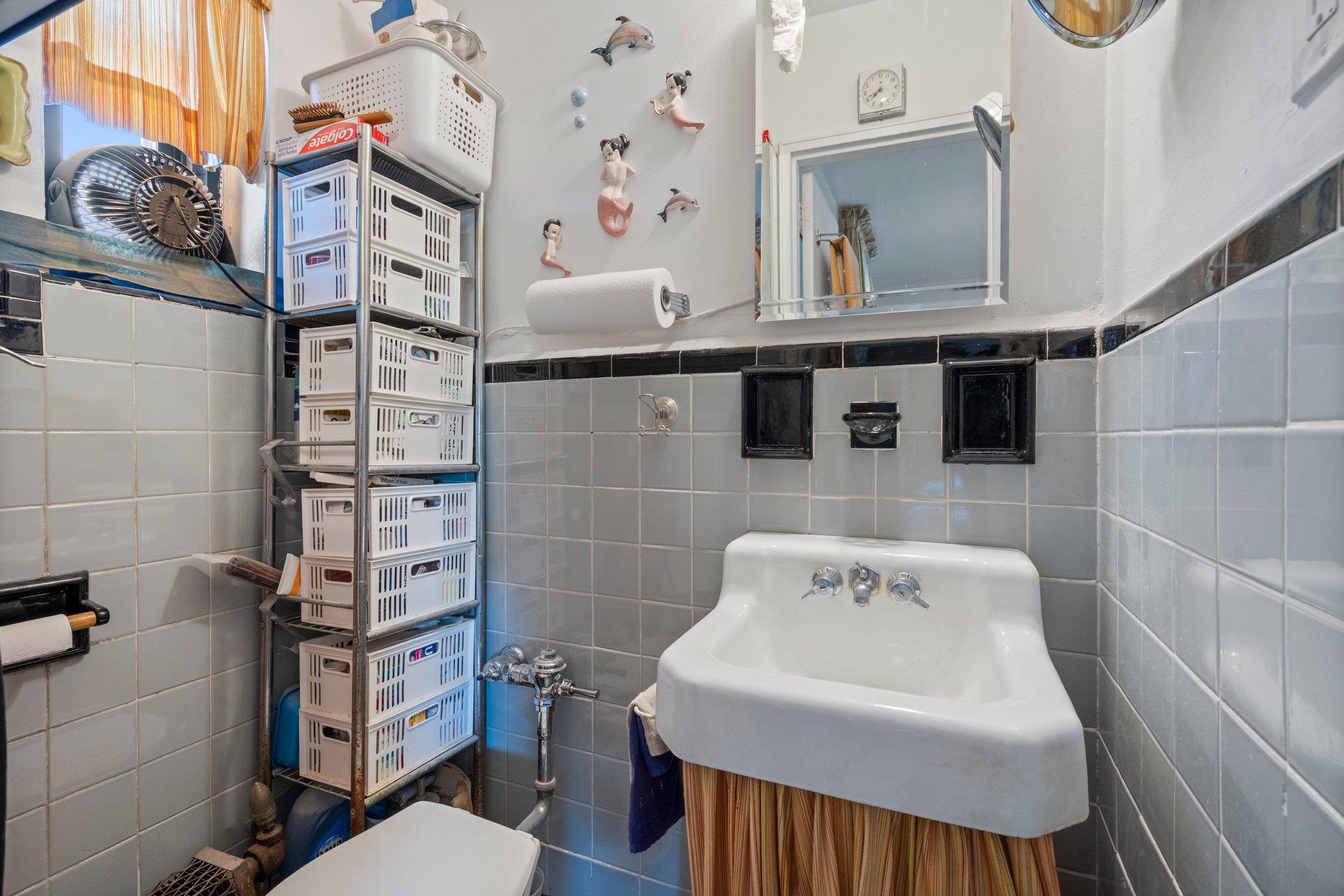 139-15 83rd Avenue # 726, Briarwood, NY 11435