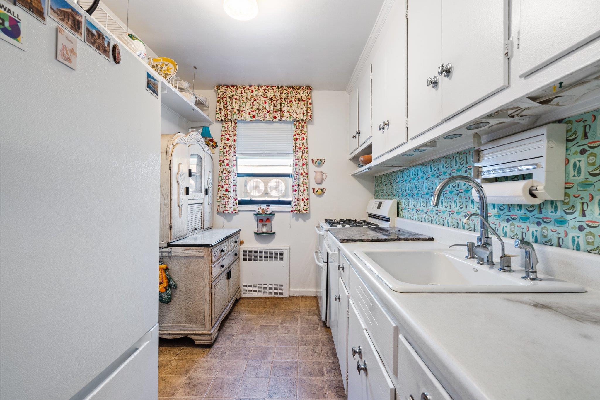 139-15 83rd Avenue # 726, Briarwood, NY 11435