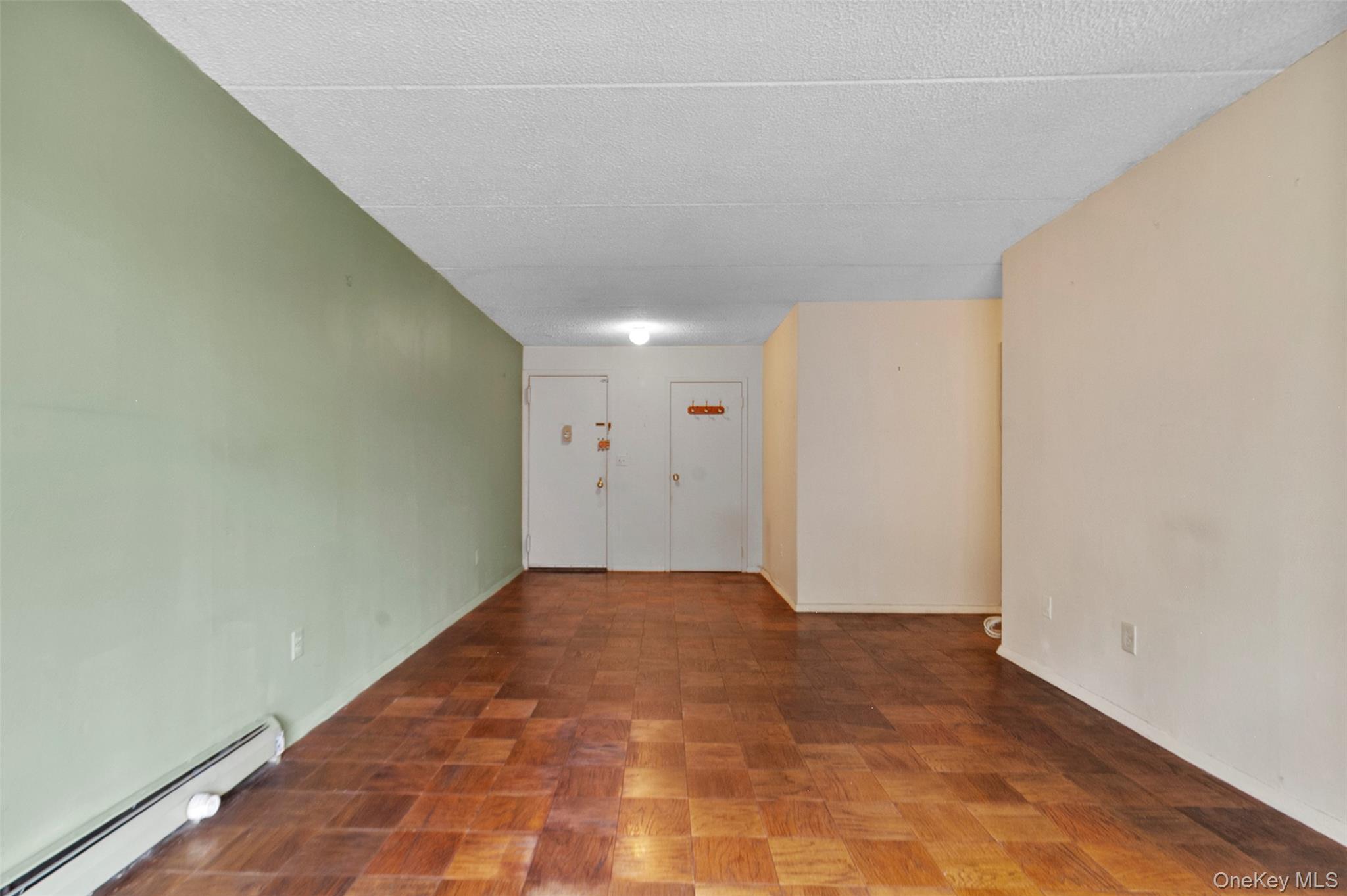 687 Bronx River Road # 2A, Yonkers, NY 10704