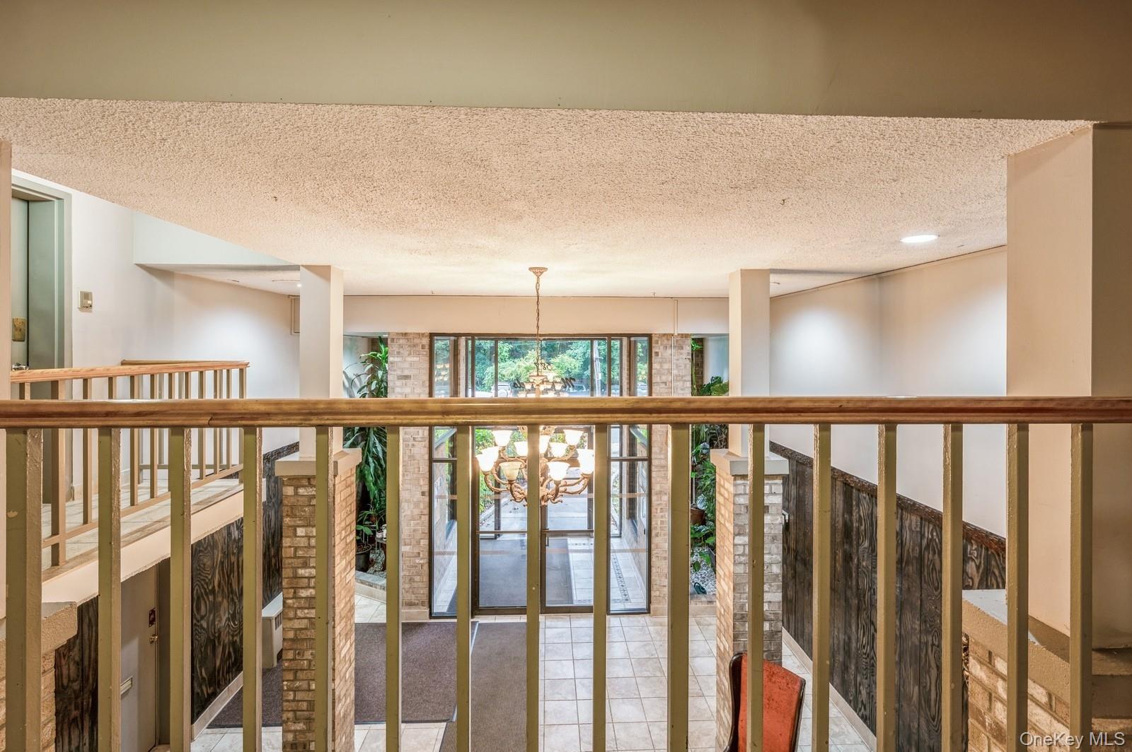 687 Bronx River Road # 2A, Yonkers, NY 10704