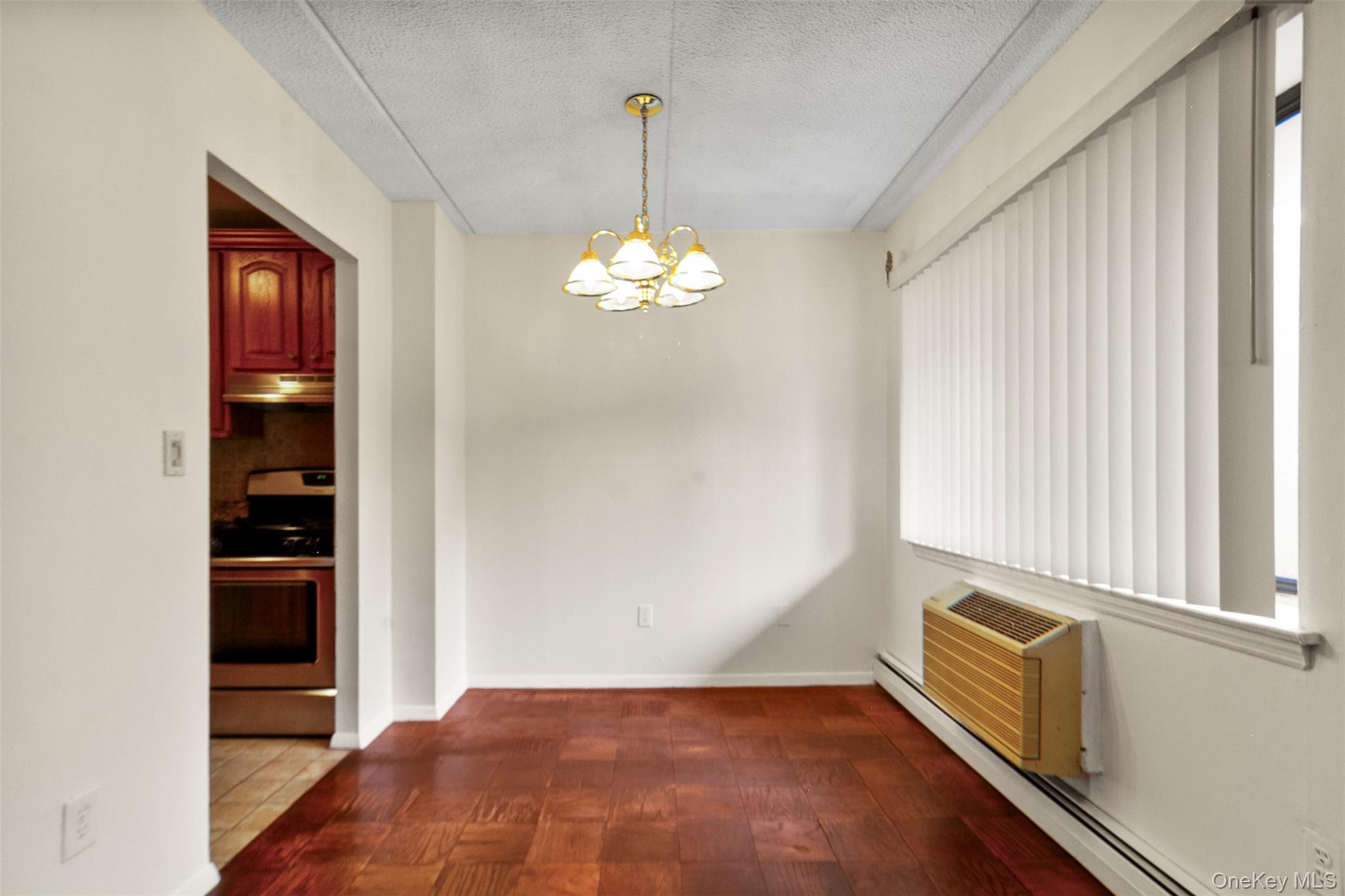 687 Bronx River Road # 2A, Yonkers, NY 10704