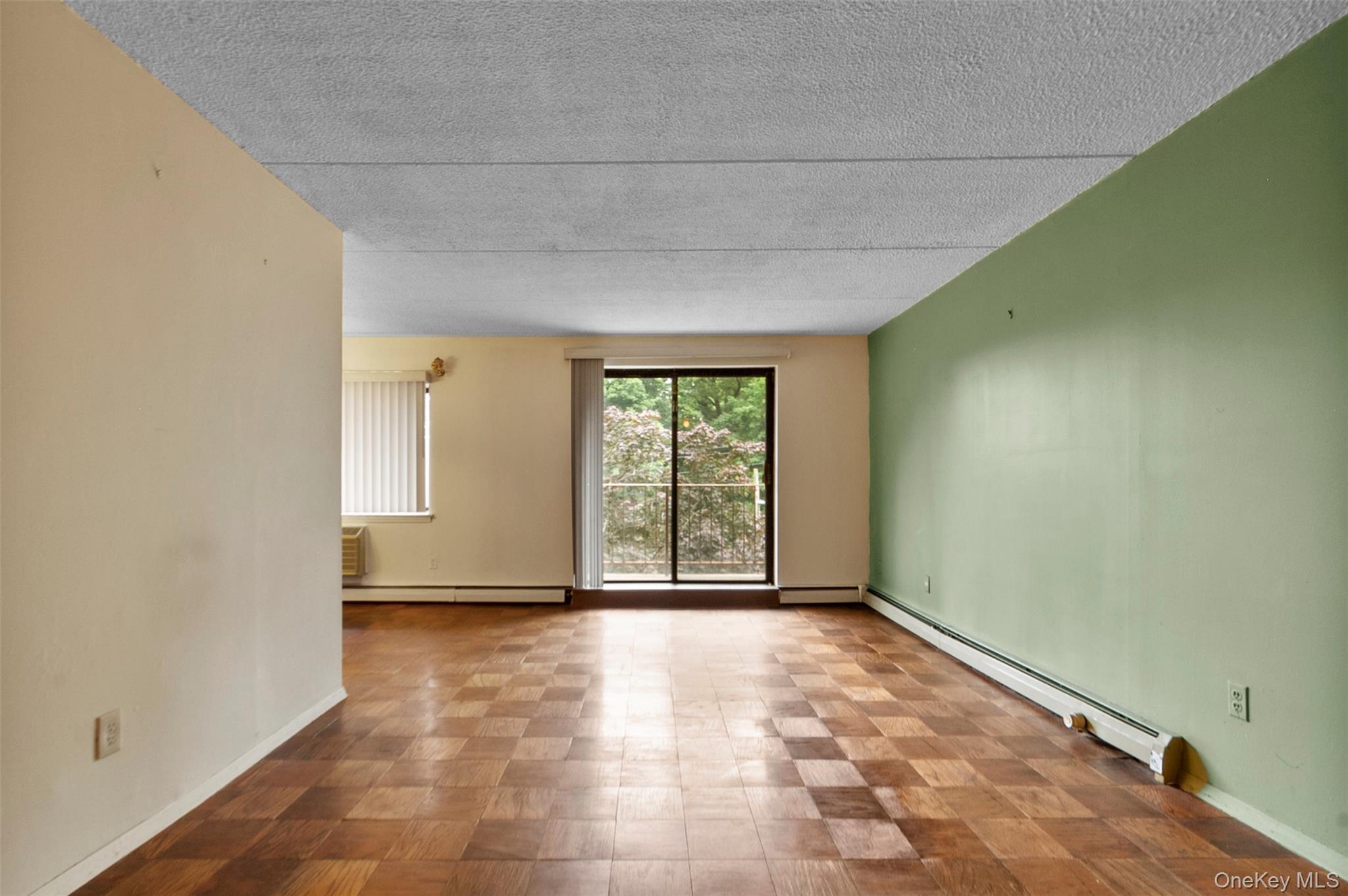 687 Bronx River Road # 2A, Yonkers, NY 10704