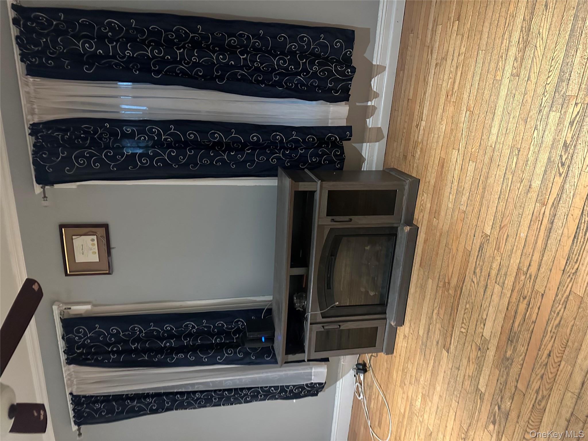 10431 91st Avenue, Richmond Hill, NY 11418