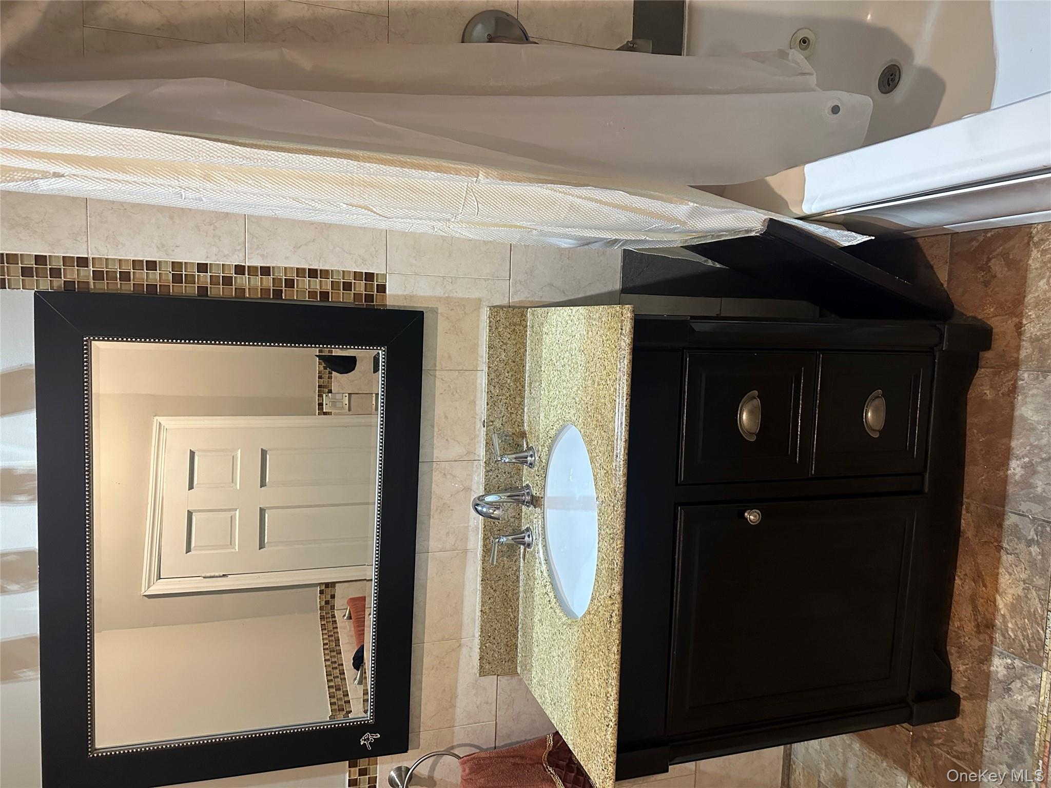 10431 91st Avenue, Richmond Hill, NY 11418