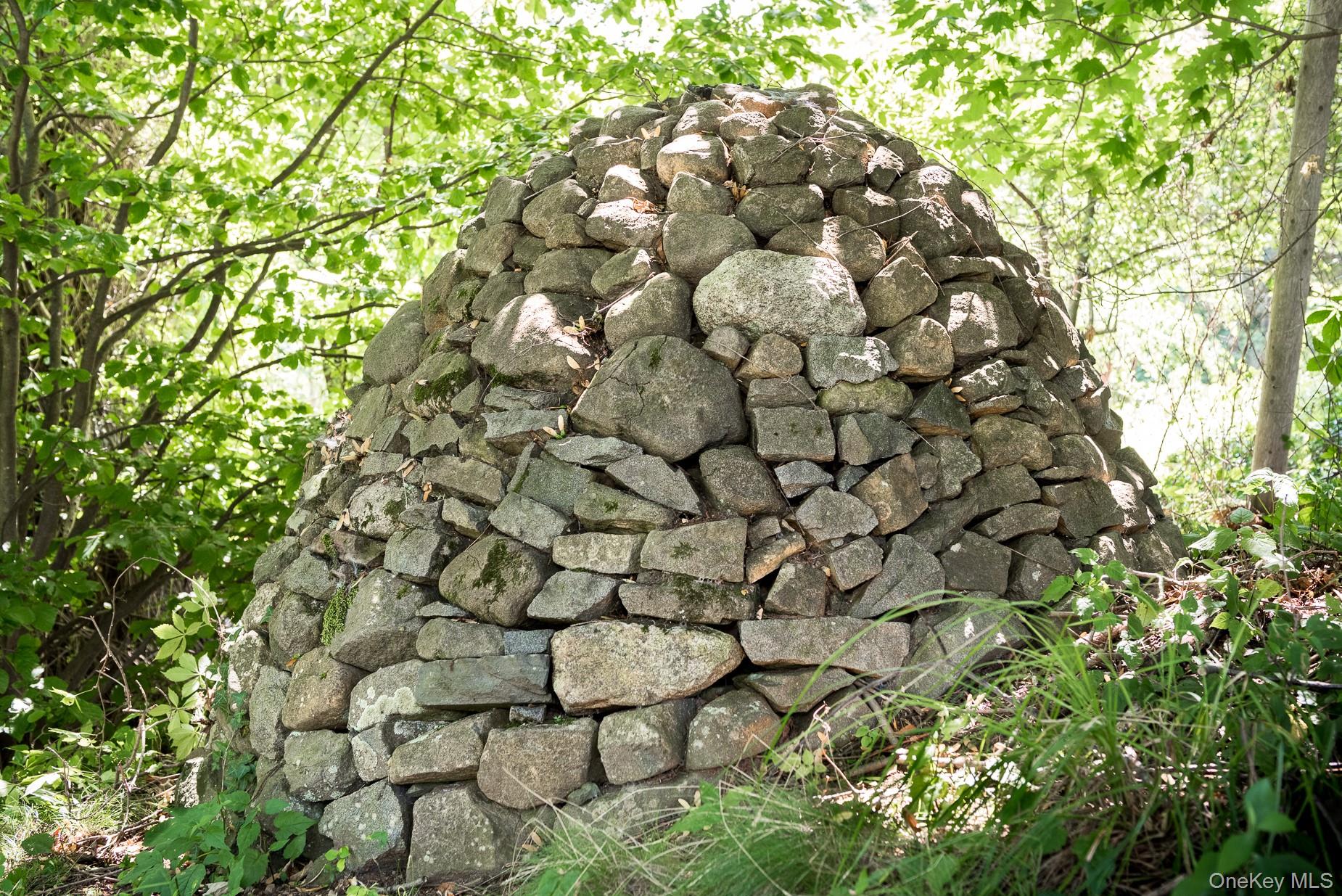 75 Washington Spring Road, Palisades, NY 10964