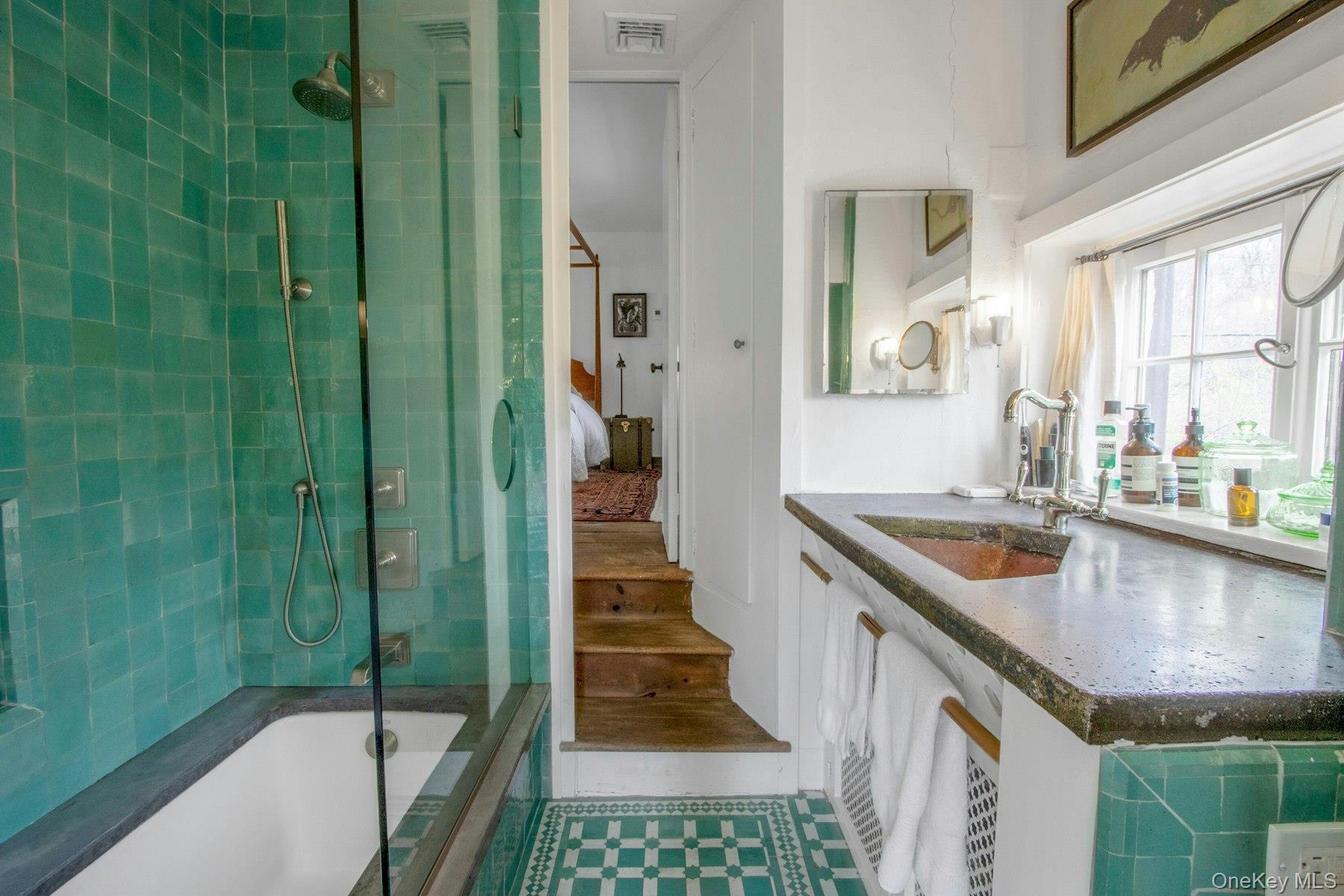 75 Washington Spring Road, Palisades, NY 10964