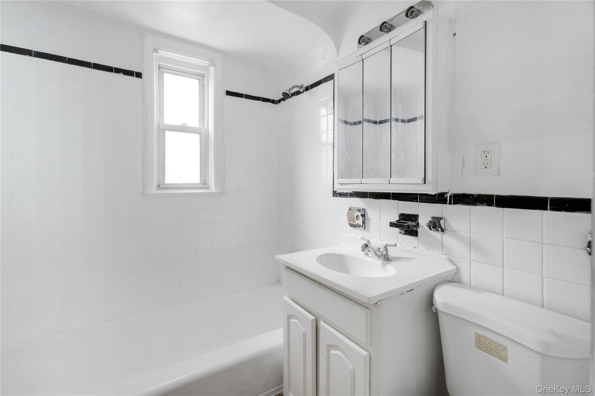 3701 Neptune Avenue, Brooklyn, NY 11224