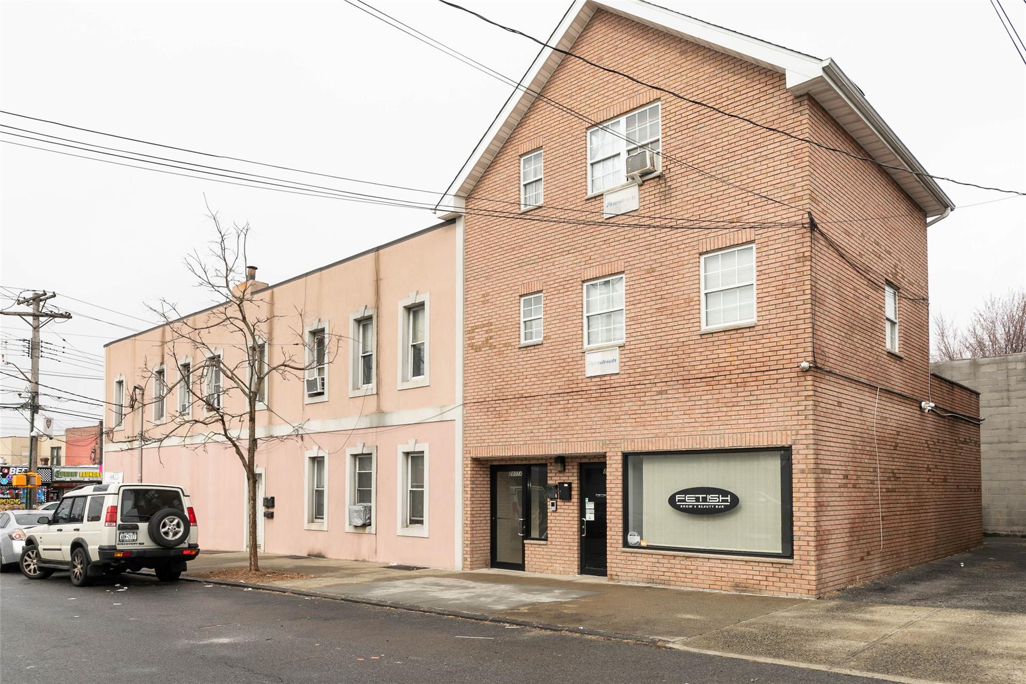 3121 East Tremont Ave, Bronx, NY 10461
